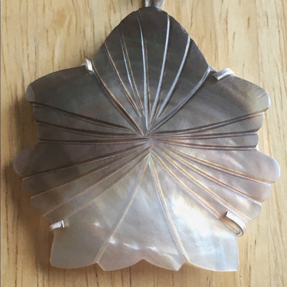 Carved Shell Leaf Pendant Necklace - Picture 1 of 9